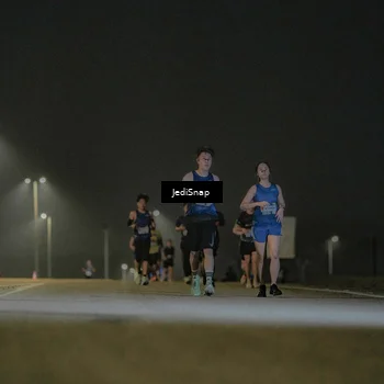 Runner Photo 7426089