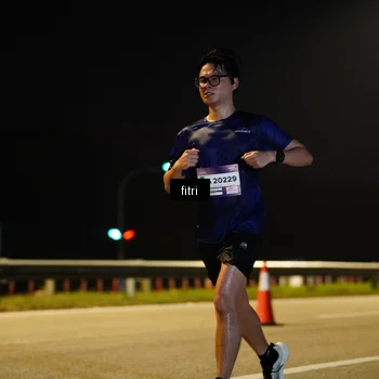 Runner Photo 7426109