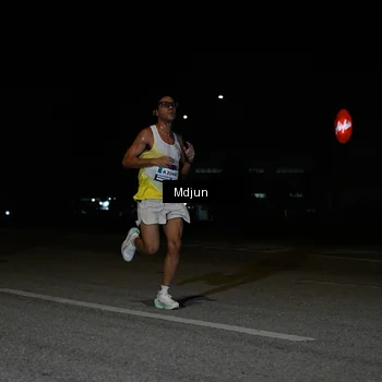 Runner Photo 7426116