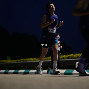 Runner Photo 7426120