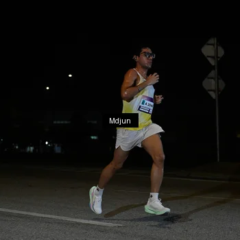 Runner Photo 7426122