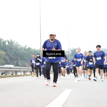 Runner Photo 7426134