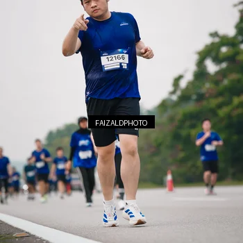Runner Photo 7426139