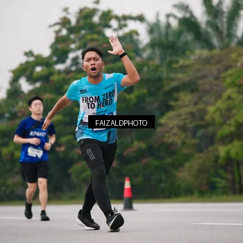 Runner Photo 7426154