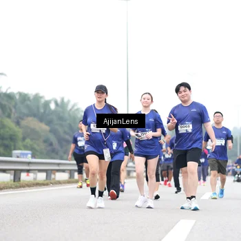 Runner Photo 7426155