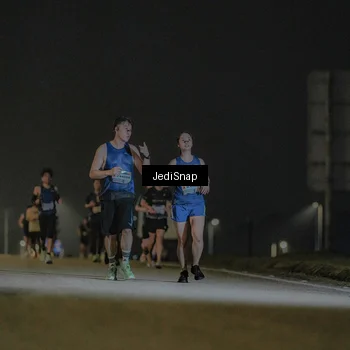 Runner Photo 7426159