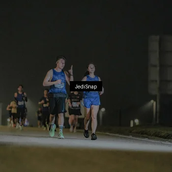 Runner Photo 7426160