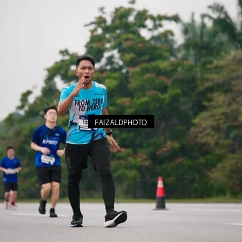 Runner Photo 7426170