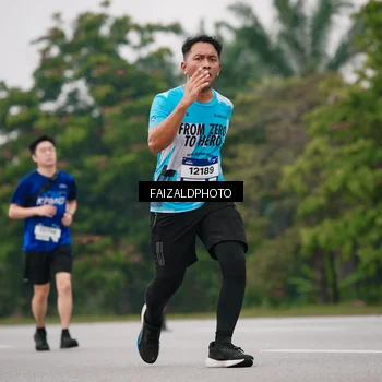 Runner Photo 7426182