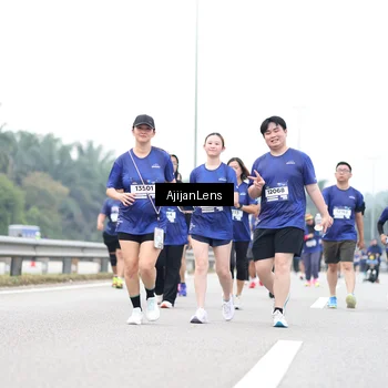 Runner Photo 7426185