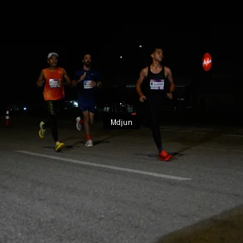 Runner Photo 7426239