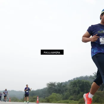 Runner Photo 7426241