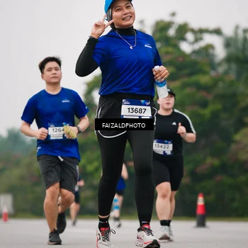 Runner Photo 7426253