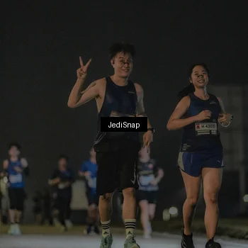Runner Photo 7426262