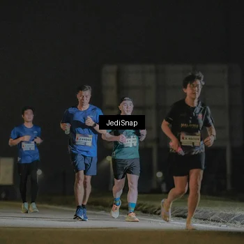 Runner Photo 7426267