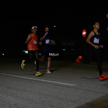 Runner Photo 7426269