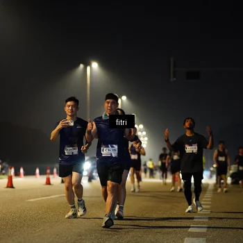 Runner Photo 7426275