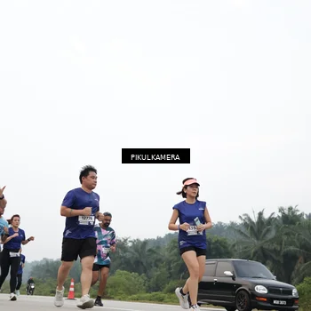 Runner Photo 7426279