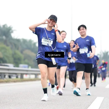 Runner Photo 7426284