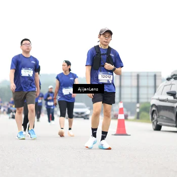 Runner Photo 7426386