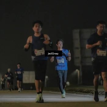 Runner Photo 7426388