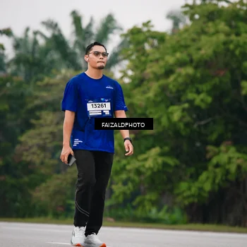 Runner Photo 7426393