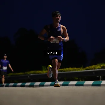 Runner Photo 7426418