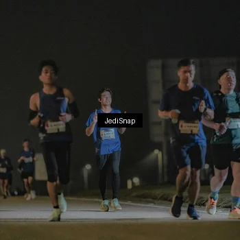 Runner Photo 7426420