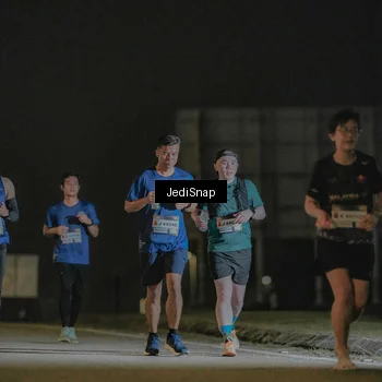 Runner Photo 7426422