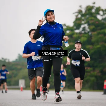 Runner Photo 7426424