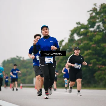 Runner Photo 7426432