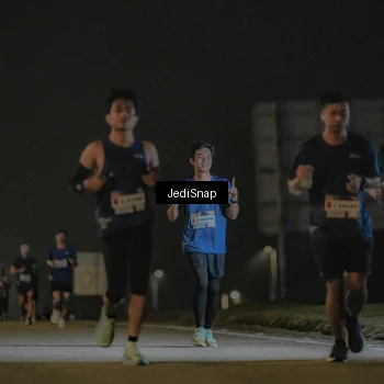 Runner Photo 7426439