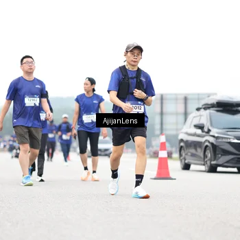 Runner Photo 7426444