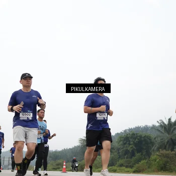 Runner Photo 7426458