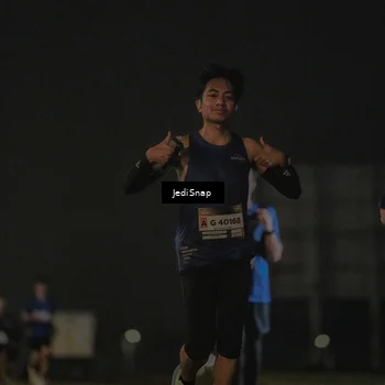 Runner Photo 7426474