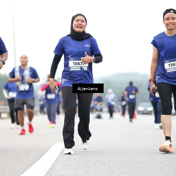 Runner Photo 7426491