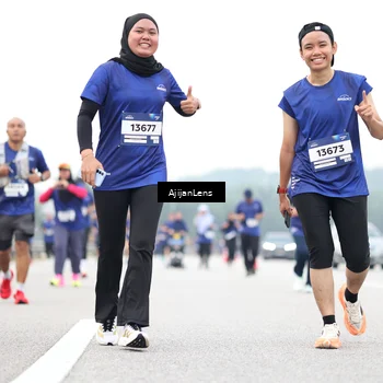 Runner Photo 7426514