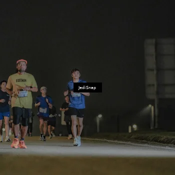 Runner Photo 7426518