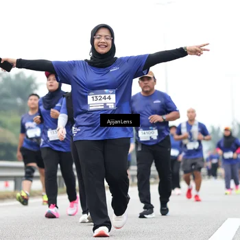 Runner Photo 7426533