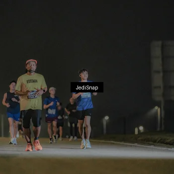 Runner Photo 7426559