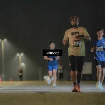 Runner Photo 7426561