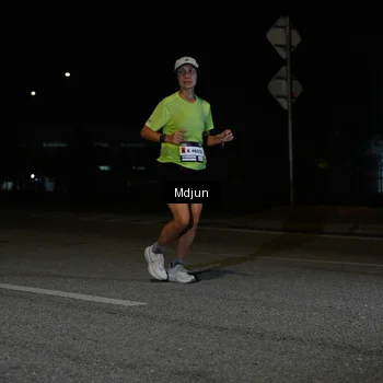 Runner Photo 7426572