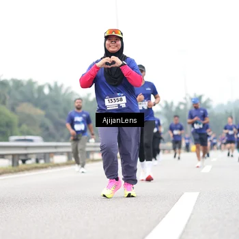 Runner Photo 7426577