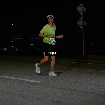 Runner Photo 7426584
