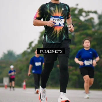 Runner Photo 7426586
