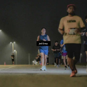 Runner Photo 7426611