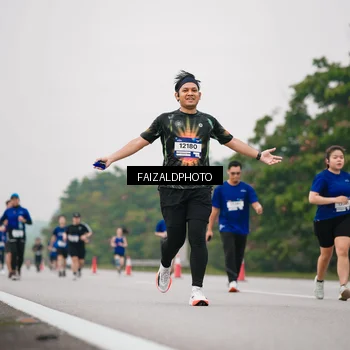 Runner Photo 7426613