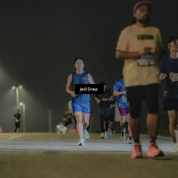 Runner Photo 7426625