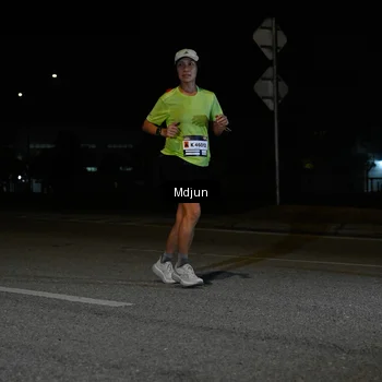 Runner Photo 7426629