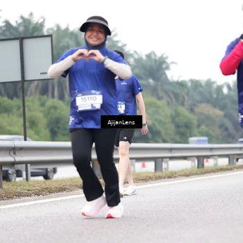 Runner Photo 7426633